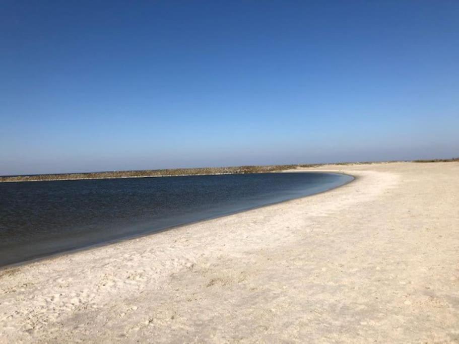Gezellige Pipo Met Grote Schommel Aan Het Water Villa Medemblik Buitenkant foto